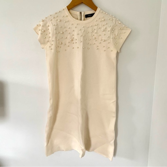zara pearl beaded dress | Dresses | Zara Cream gown jewellery Black History Month, Fun, COLOR:Black Spring Outfits Prom Spring